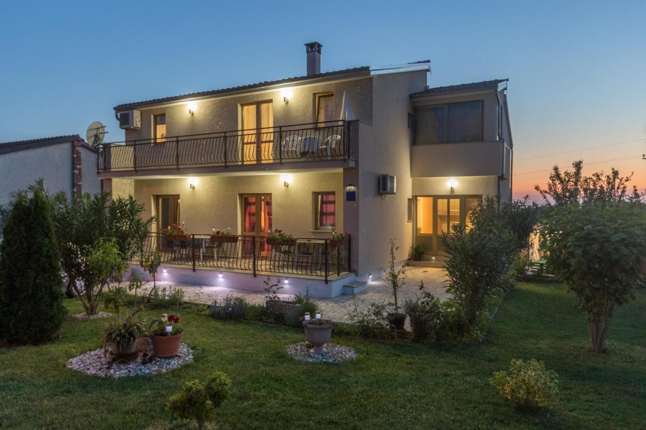 Apartment 50 Shades Of Grey Porec Luaran gambar